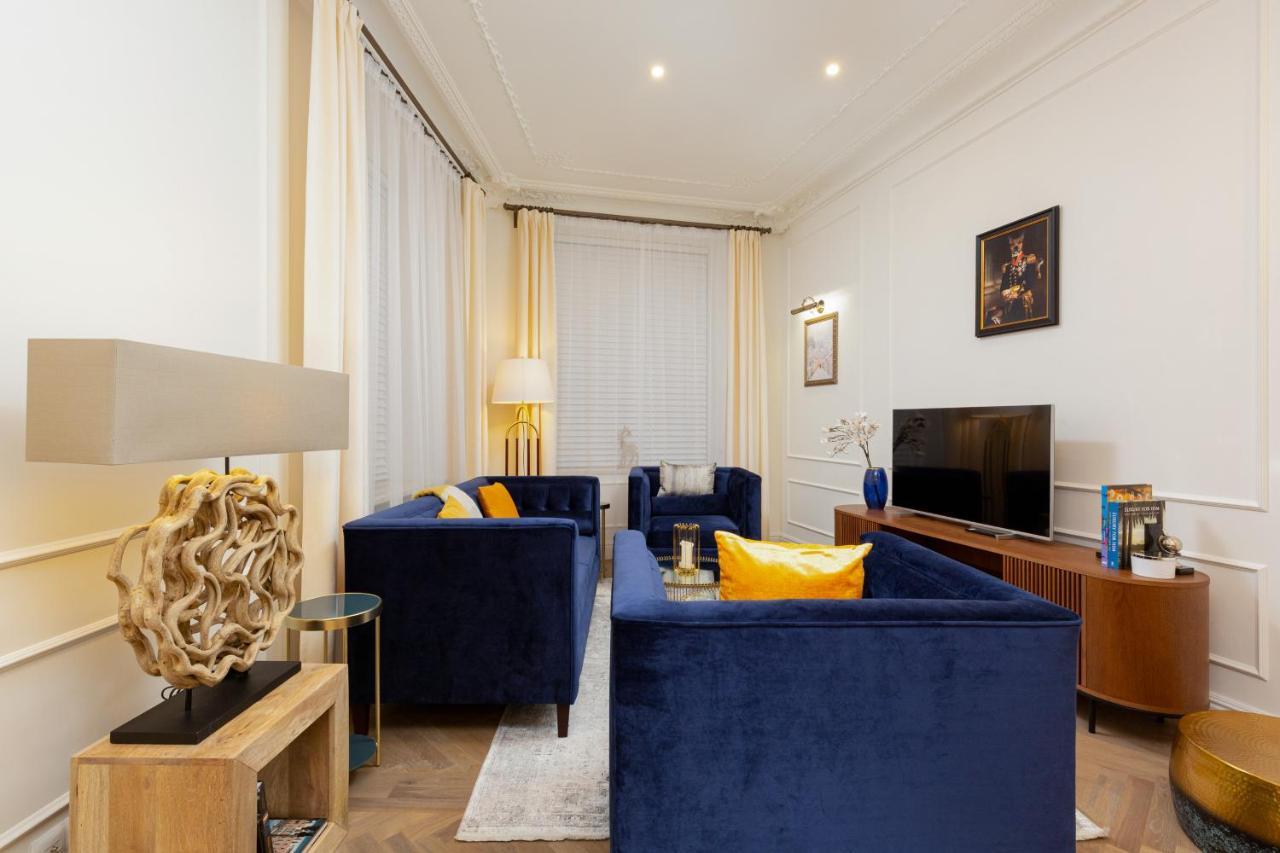 Royal Apartment Kopernika By Renters Prestige ワルシャワ エクステリア 写真